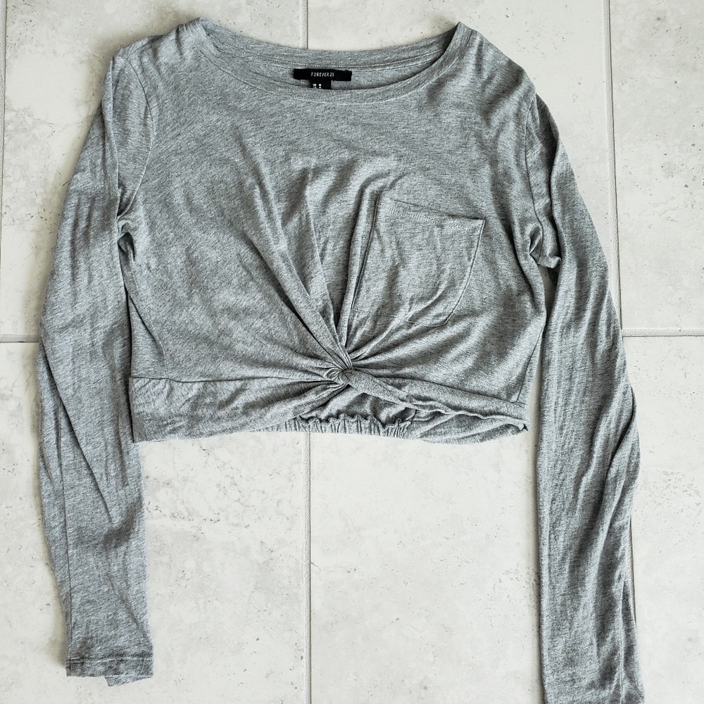 Long sleeve crop top
